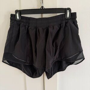 Lululemon Hotty Hot Short II *Long 4"